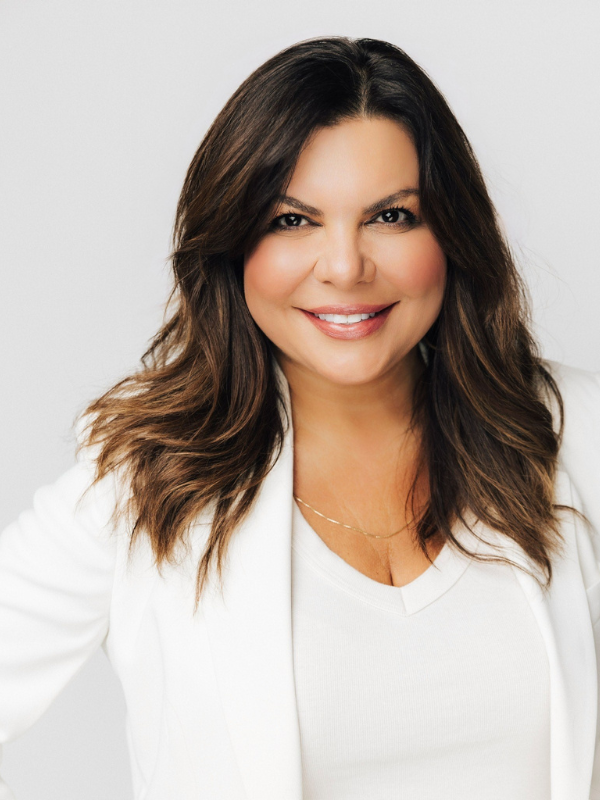 Vivian_ Peterson WEB