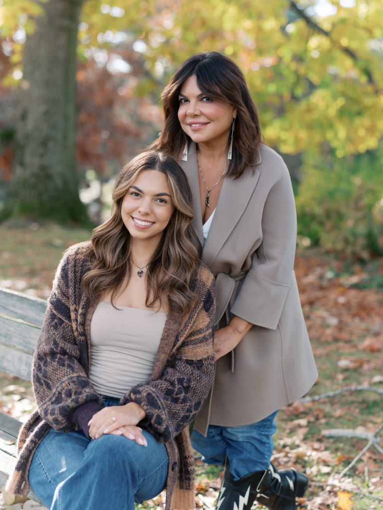 Vivian & Penelope Peterson